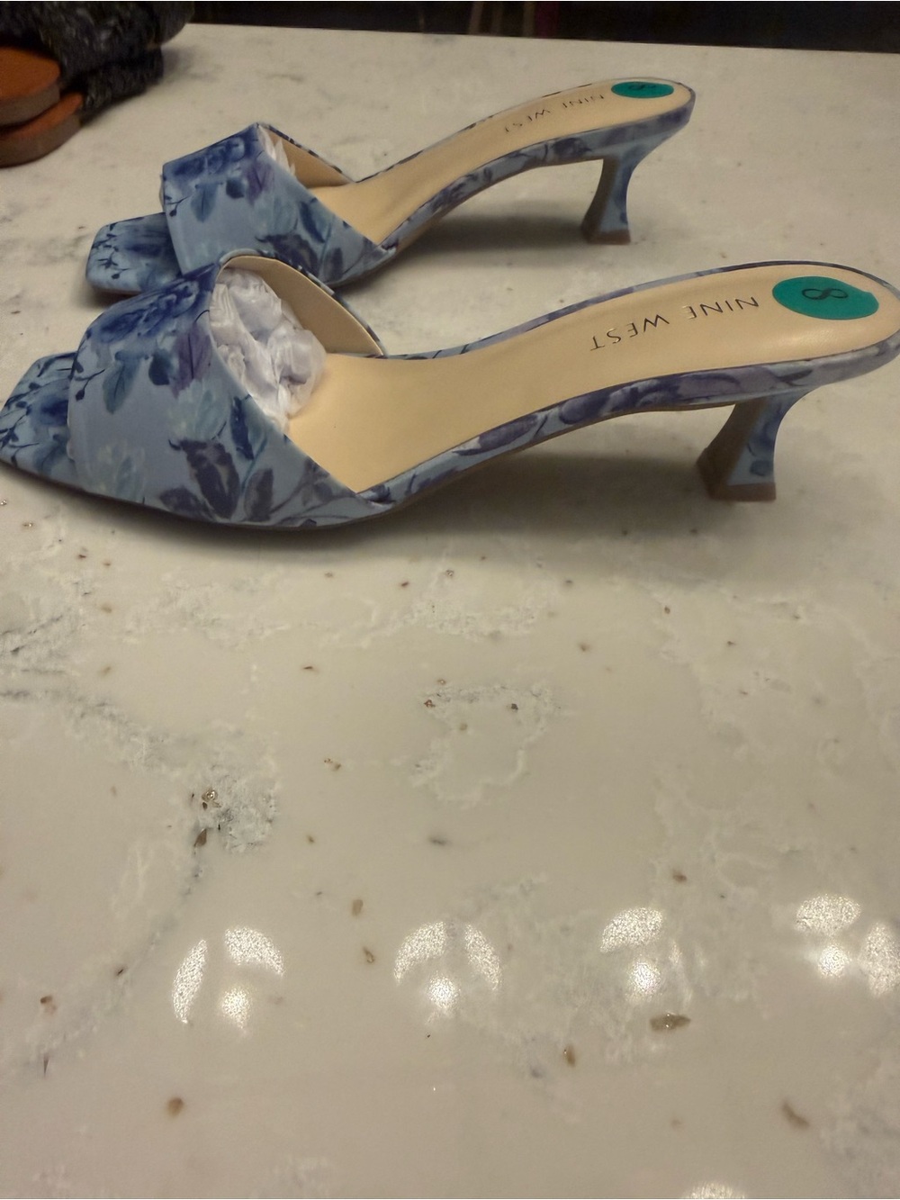 NWOT Nine West Blue Floral Toile Square Toe Kitten Heel Slide Sandals Size 8 - Picture 3 of 4